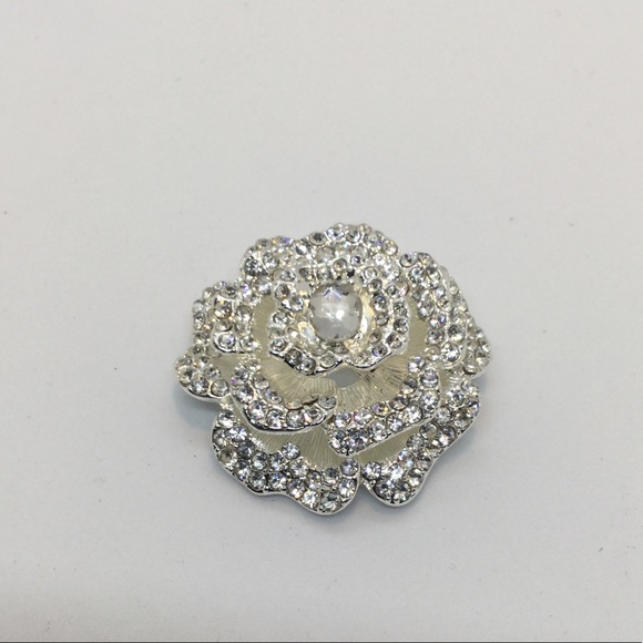 Fashion Jewelry Jewelry - Large 2” Rhinestone Crystal Brooch